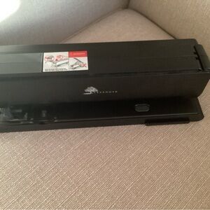 LEVENGER Circa Discbound Hole Punch Tul, m arc